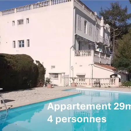Au Coeur Du Cap D'antibes Pour 4 Personnes 아파트